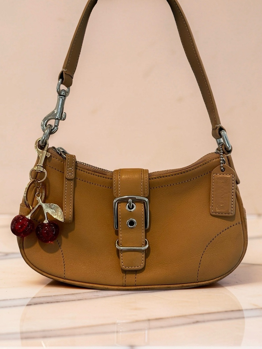 Vintage Coach Trendy Hamptons Camel Leather Buckle Mini Hobo/Shoulder Bag